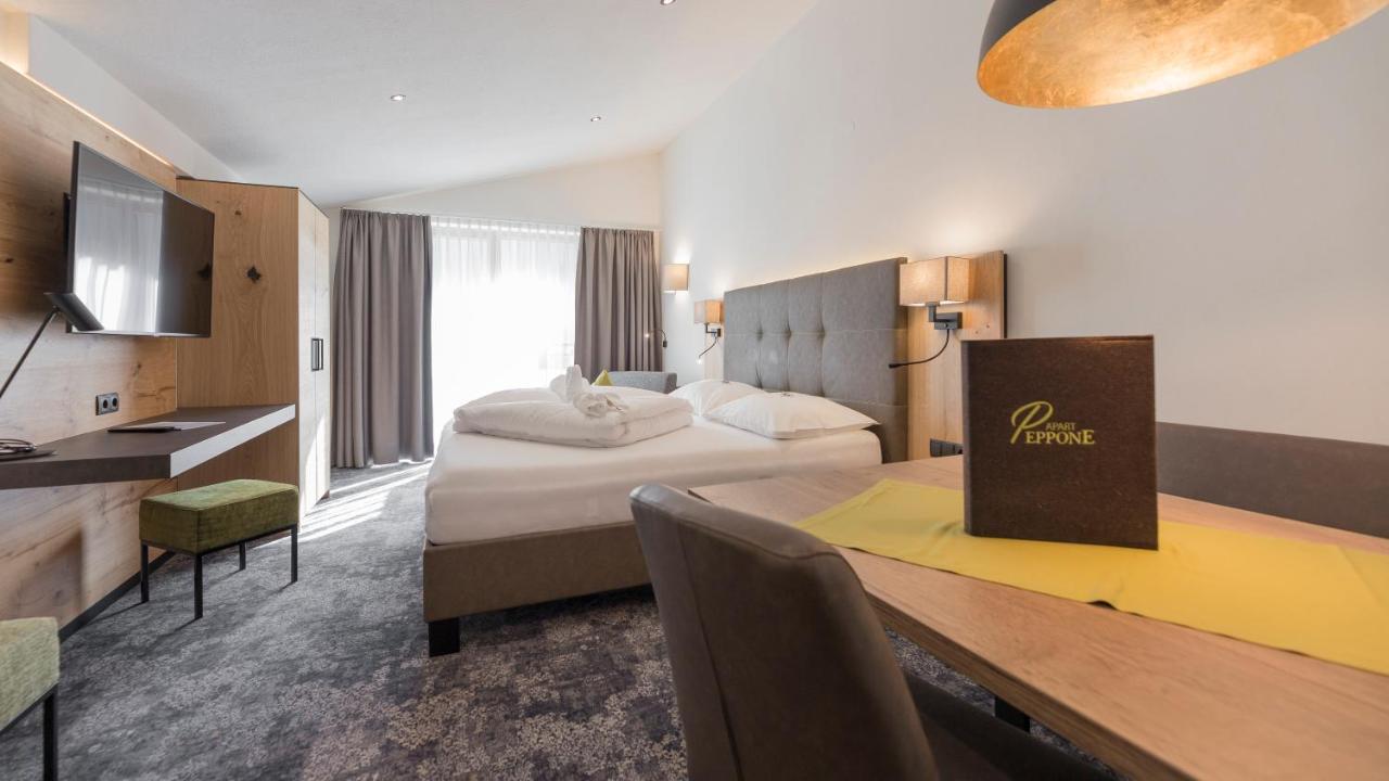 Peppone Apartment *